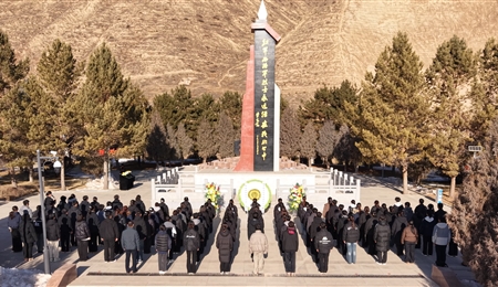 傳承紅色基因 砥礪青春擔當