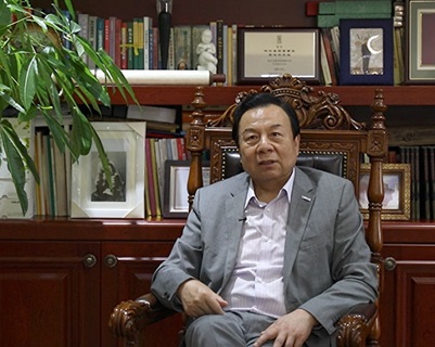 全國(guó)人大代表李曉林:建立長(zhǎng)效機(jī)制，利用電商實(shí)現(xiàn)精準(zhǔn)脫貧