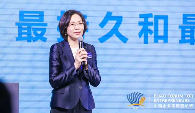 哈爾濱市文化廣電和旅游局黨組書記、局長(zhǎng)蘭峰 主題演講