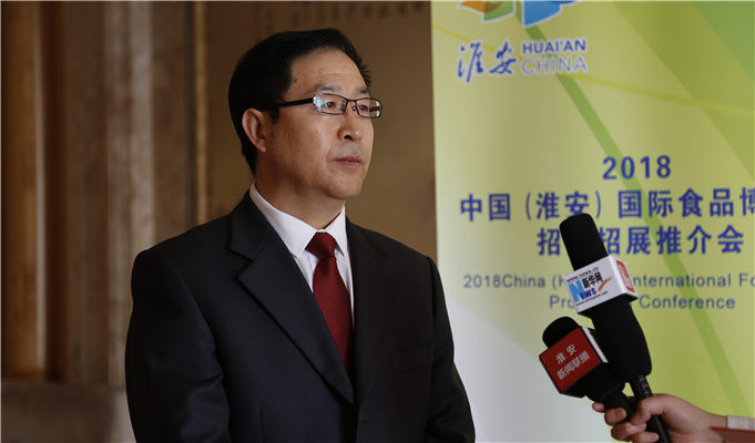 中國食品和包裝機械工業(yè)協會理事長楚玉峰