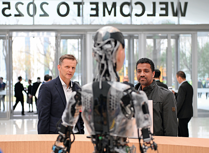 人機(jī)共生時(shí)代，警惕AI依賴