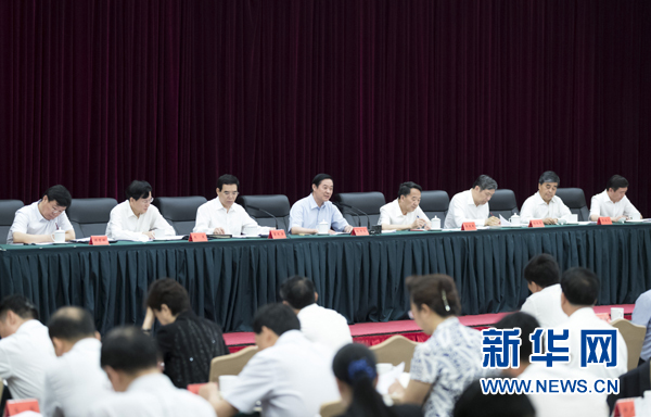 7月12日，中共中央政治局委員、中央書記處書記、中宣部部長劉奇葆在北京出席全國出版工作會(huì)議。 新華社記者 丁海濤 攝