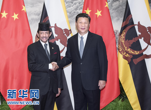9月13日，國家主席習(xí)近平在北京人民大會(huì)堂同文萊蘇丹哈桑納爾舉行會(huì)談。 新華社記者 李濤 攝