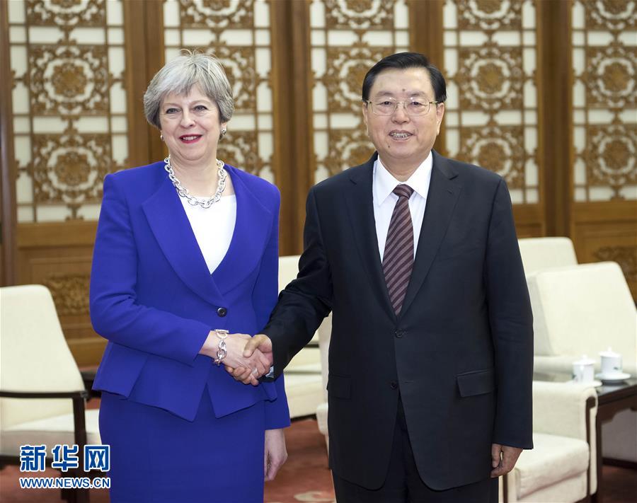 2月1日，全國人大常委會委員長張德江在北京人民大會堂會見英國首相特雷莎·梅。新華社記者 李濤 攝