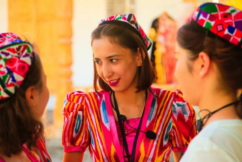 【新時(shí)代幸福美麗新邊疆】去伊犁喀贊其拜訪&ldquo;生活在宮殿里的老百姓&rdquo;