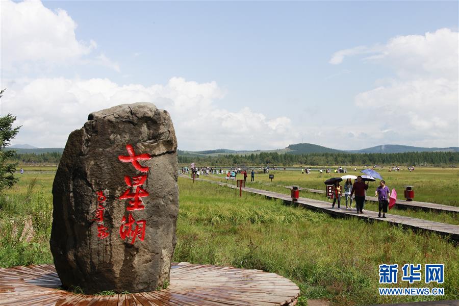（新華全媒頭條·圖文互動(dòng)）（1）那一抹綠色，走進(jìn)越來(lái)越多人心里——河北塞罕壩續(xù)寫(xiě)新時(shí)代綠色傳奇