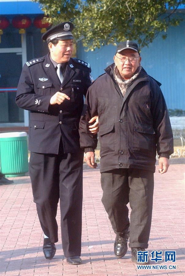 （改革先鋒風(fēng)采·圖文互動）（3）邱娥國：串百家門，認(rèn)百家人，知百家情，辦百家事 