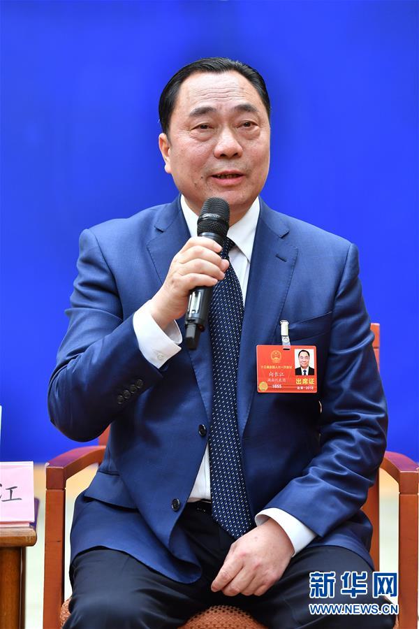 （兩會）（5）全國人大代表暢談脫貧攻堅工作經(jīng)驗(yàn)和實(shí)踐