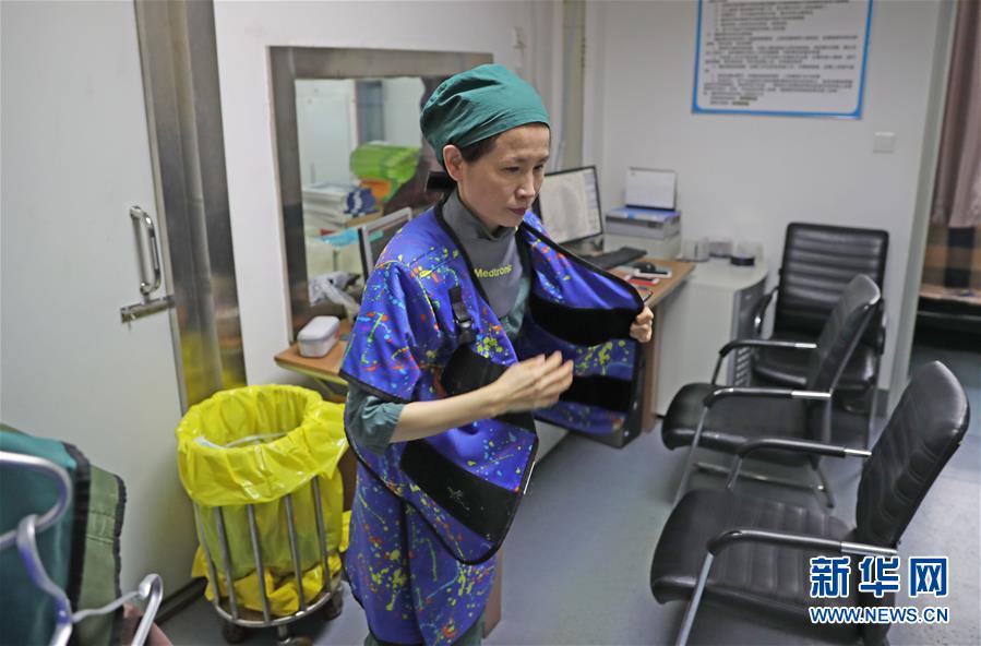 （兩會&middot;基層代表履職故事）（7）全國人大代表李潞：承載生命囑托 堅守醫(yī)生職責