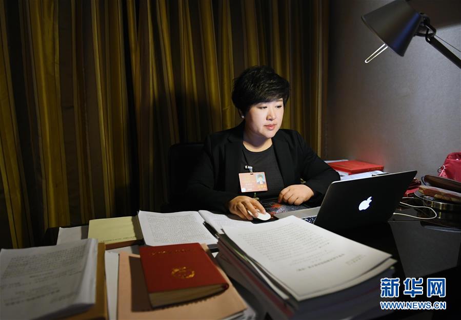 （兩會&middot;基層代表履職故事）（3）全國人大代表孫艷玲：做好非遺事業(yè)，讓古老技藝活起來