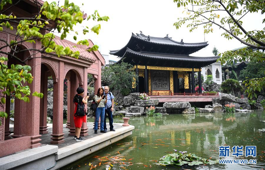 (新華全媒頭條&middot;圖文互動(dòng)）（2）潮涌珠江兩岸闊&mdash;&mdash;改革開放的&ldquo;廣東實(shí)踐&rdquo;