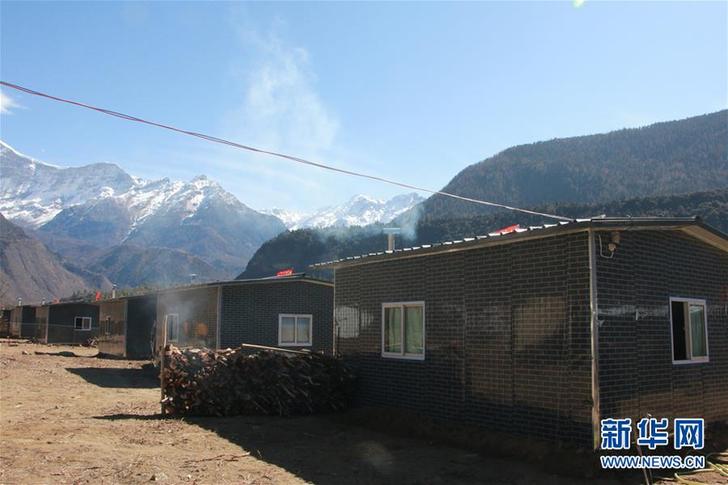 （圖文互動）（1）&ldquo;這里過新年和往常一樣熱鬧&rdquo;&mdash;&mdash;西藏雅江堰塞湖受災(zāi)群眾安置點新春見聞