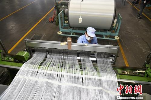 資料圖：玻璃纖維生產(chǎn)廠。<a target='_blank' ><p  align=