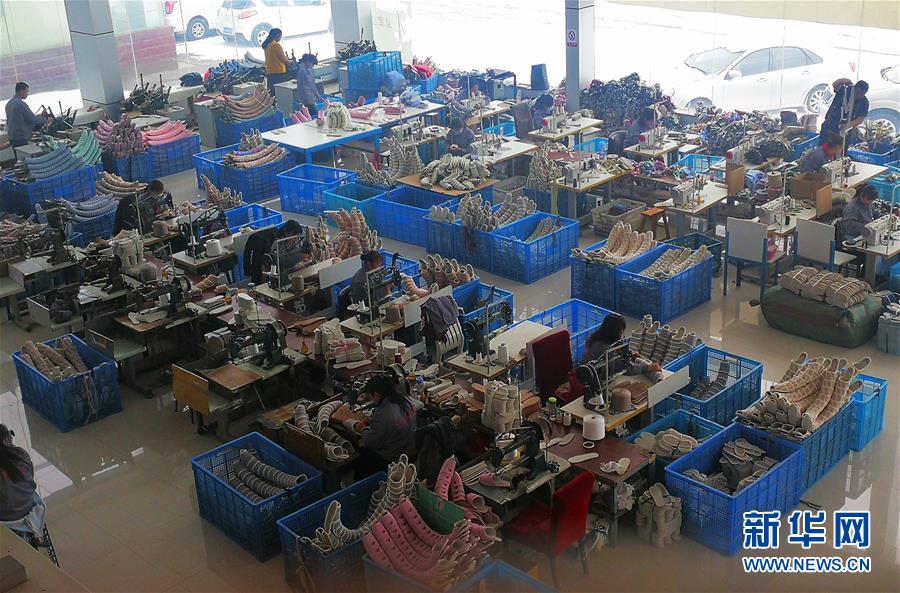 （脫貧攻堅(jiān)&middot;圖文互動(dòng)）（4）抓心勁兒，增后勁兒&mdash;&mdash;內(nèi)蒙古產(chǎn)業(yè)扶貧見聞