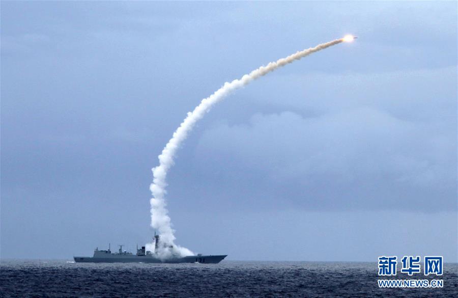 （新華全媒頭條·人民海軍70年·圖文互動）（4）向海圖強春潮涌——黨中央、中央軍委和習主席關心人民海軍建設發(fā)展紀實