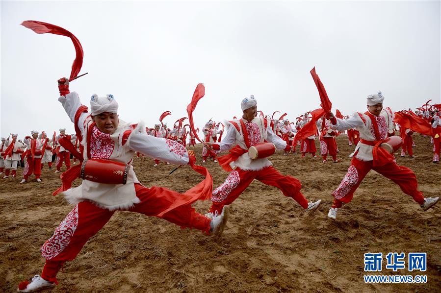 （新華全媒頭條&middot;圖文互動）（6）春暉沐浴寶塔山&mdash;&mdash;寫在延安各縣整體脫貧摘帽之際