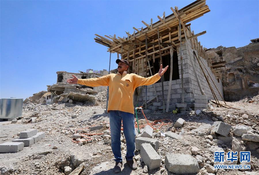 （國際&middot;圖文互動）（5）通訊：中企員工愛心捐款助摩蘇爾老城民眾重燃生活希望