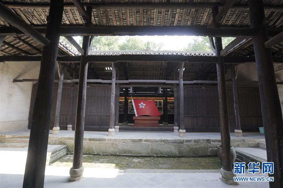 （新華全媒頭條&middot;壯麗70年&middot;奮斗新時代&mdash;&mdash;記者再走長征路&middot;圖文互動）（3）紅色星火的人民力量&mdash;&mdash;大別山走出兩支紅軍隊伍的歷史啟示