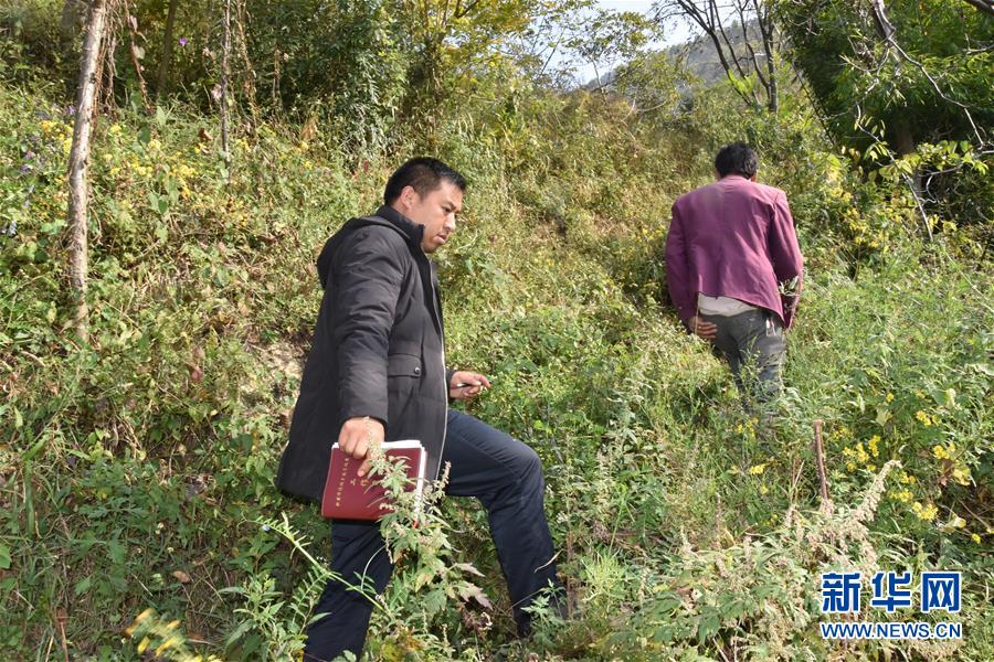 （新華全媒頭條&middot;圖文互動(dòng)）（1）干部去哪兒了？&mdash;&mdash;貴州干部大規(guī)模下沉脫貧攻堅(jiān)一線紀(jì)實(shí)