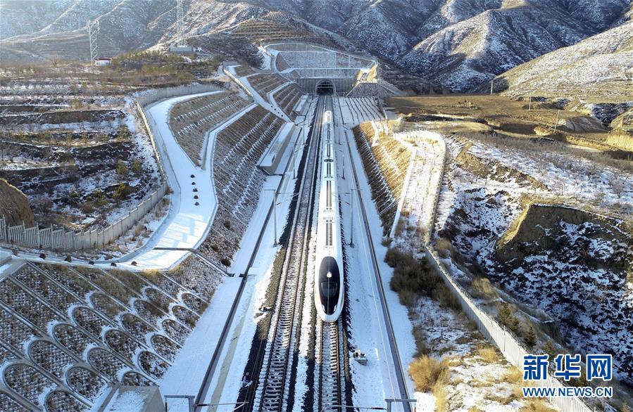 （新華全媒頭條&middot;圖文互動）（12）百年跨越，逐夢京張&mdash;&mdash;寫在京張高鐵開通暨中國高鐵突破3.5萬公里之際
