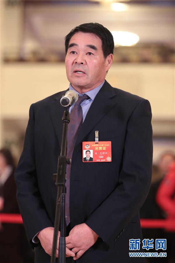 （兩會(huì)·面對面）（7）全國政協(xié)委員接受采訪