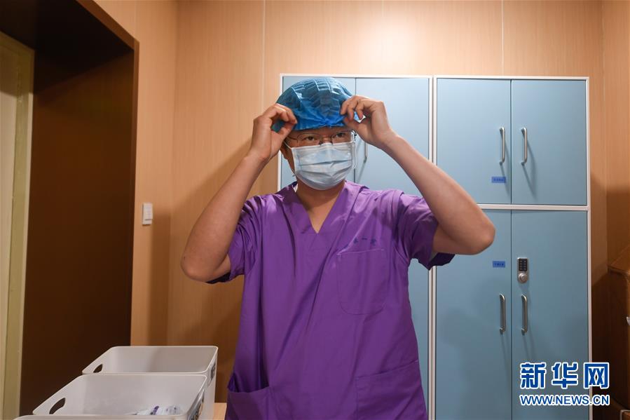 （聚焦疫情防控&middot;圖文互動）（2）無法握手，但始終并肩