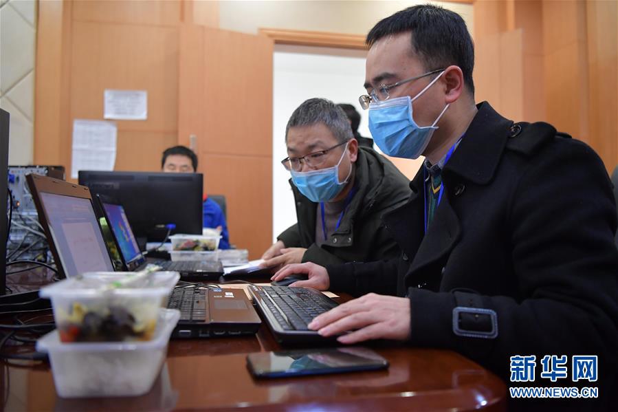 （聚焦疫情防控&middot;圖文互動）（4）他們用堅(jiān)守筑起一道道防線&mdash;&mdash;記江西戰(zhàn)&ldquo;疫&rdquo;一線的基層黨員干部