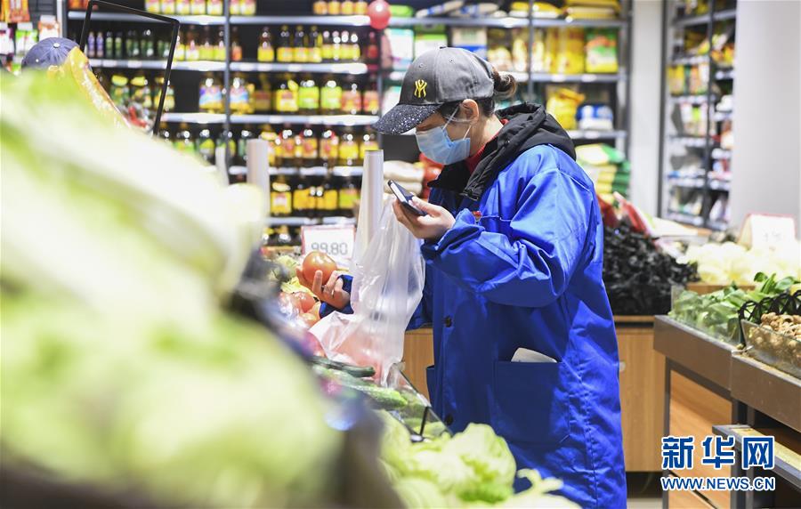 （聚焦疫情防控&middot;圖文互動(dòng)）（4）&ldquo;排查越嚴(yán)密，群眾越安心&rdquo;&mdash;&mdash;重慶日均組織40多萬(wàn)人有序排查疫情