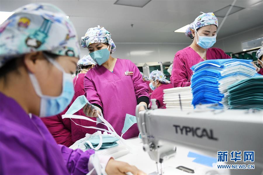 （新華全媒頭條&middot;圖文互動）（7）滄海橫流顯本色　戰(zhàn)&ldquo;疫&rdquo;一線黨旗紅&mdash;&mdash;全國各領(lǐng)域基層黨組織和廣大黨員奮力打好疫情防控阻擊戰(zhàn)（1）