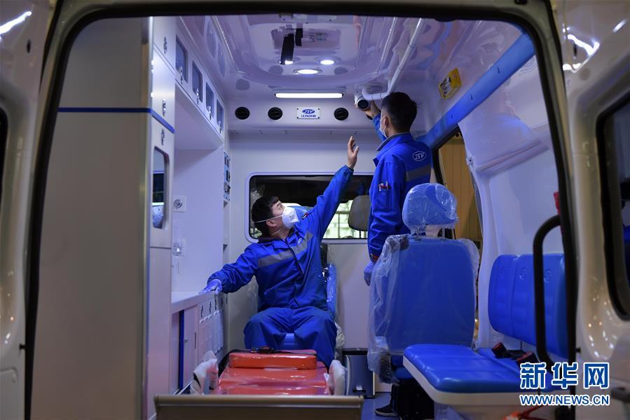 （在習(xí)近平新時(shí)代中國(guó)特色社會(huì)主義思想指引下&mdash;&mdash;新時(shí)代新作為新篇章&middot;習(xí)近平總書記關(guān)切事&middot;圖文互動(dòng)）（3）科學(xué)的&ldquo;硬核力量&rdquo;&mdash;&mdash;來自抗疫一線的報(bào)告