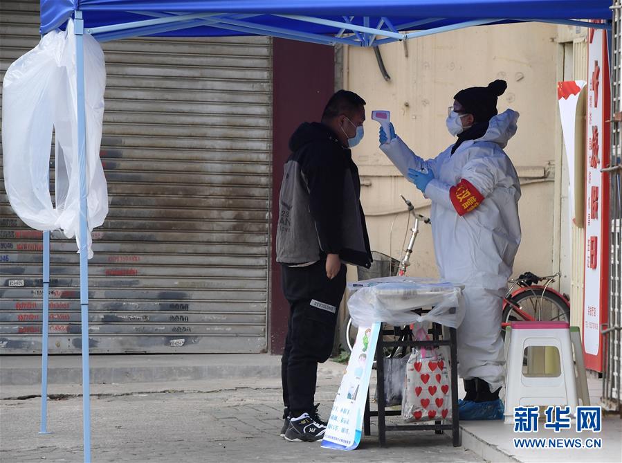 （新華全媒頭條·圖文互動）（1）將戰(zhàn)“疫”進行到底！——寫在武漢疫情防控的關鍵階段