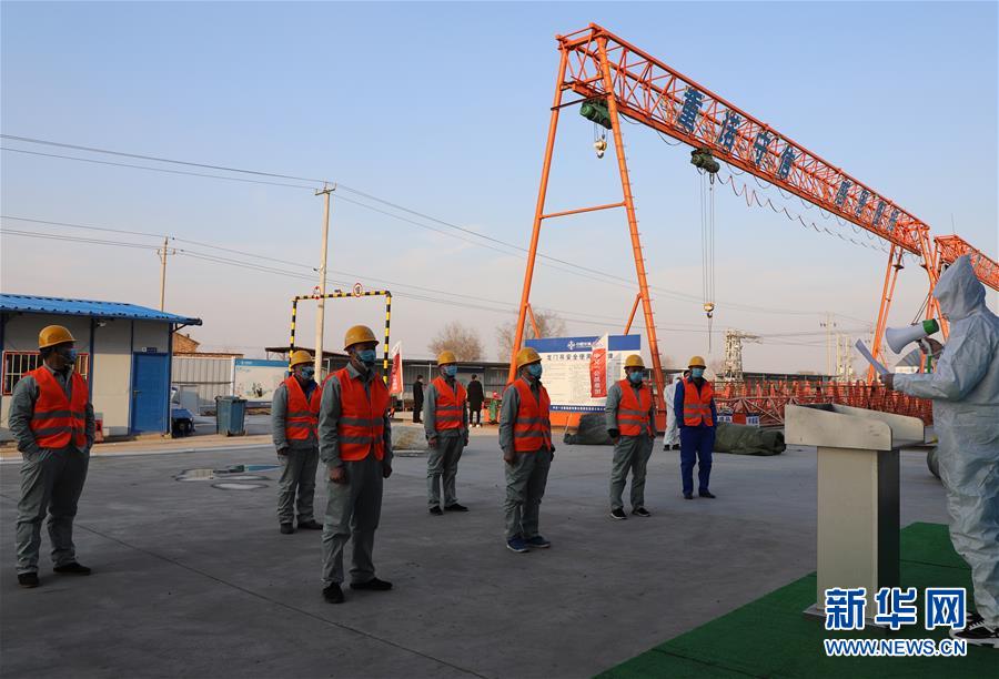 （圖文互動(dòng)）津石高速天津西段復(fù)工復(fù)產(chǎn)駛?cè)?ldquo;快車道&rdquo;