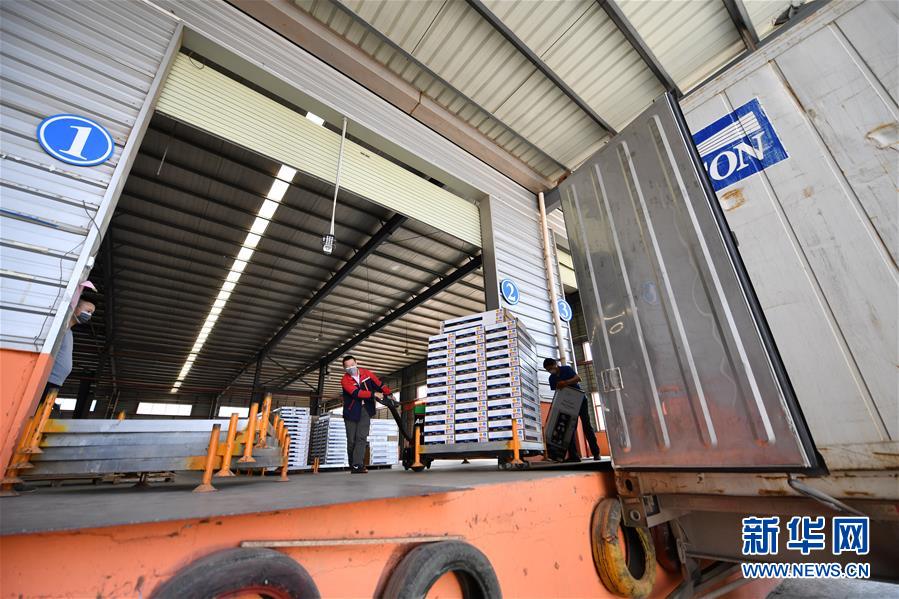 （聚焦復(fù)工復(fù)產(chǎn)&middot;圖文互動(dòng)）（4）記者手記：戰(zhàn)&ldquo;疫&rdquo;中增長(zhǎng)，這些企業(yè)做對(duì)了什么？