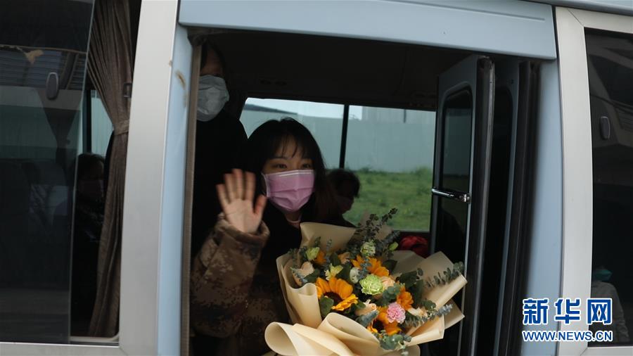 （新華全媒頭條·習(xí)近平致敬的戰(zhàn)“疫”英雄·武漢人民篇·圖文互動(dòng)）（3）壯哉，大武漢——獻(xiàn)給英雄的武漢人民