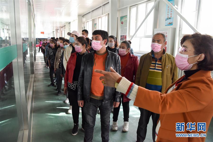 （決戰(zhàn)決勝脫貧攻堅(jiān)&middot;圖文互動(dòng)）（1）決戰(zhàn)昆侖&mdash;&mdash;新疆聚焦10個(gè)未摘帽縣展開深度貧困攻堅(jiān)戰(zhàn) 