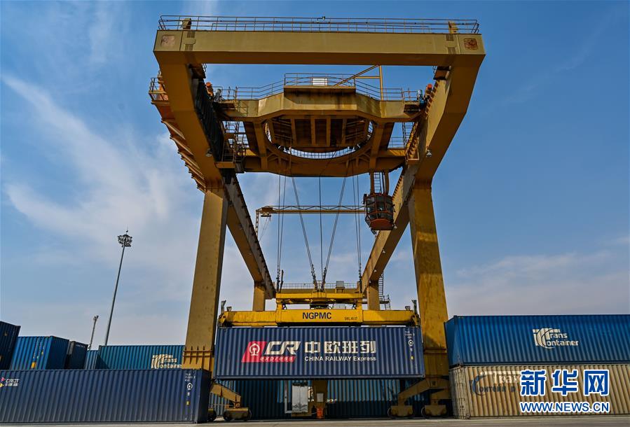 （新華全媒頭條&middot;圖文互動）（14）邊城戰(zhàn)&ldquo;疫&rdquo;&mdash;&mdash;綏芬河、滿洲里境外輸入疫情防控紀(jì)實