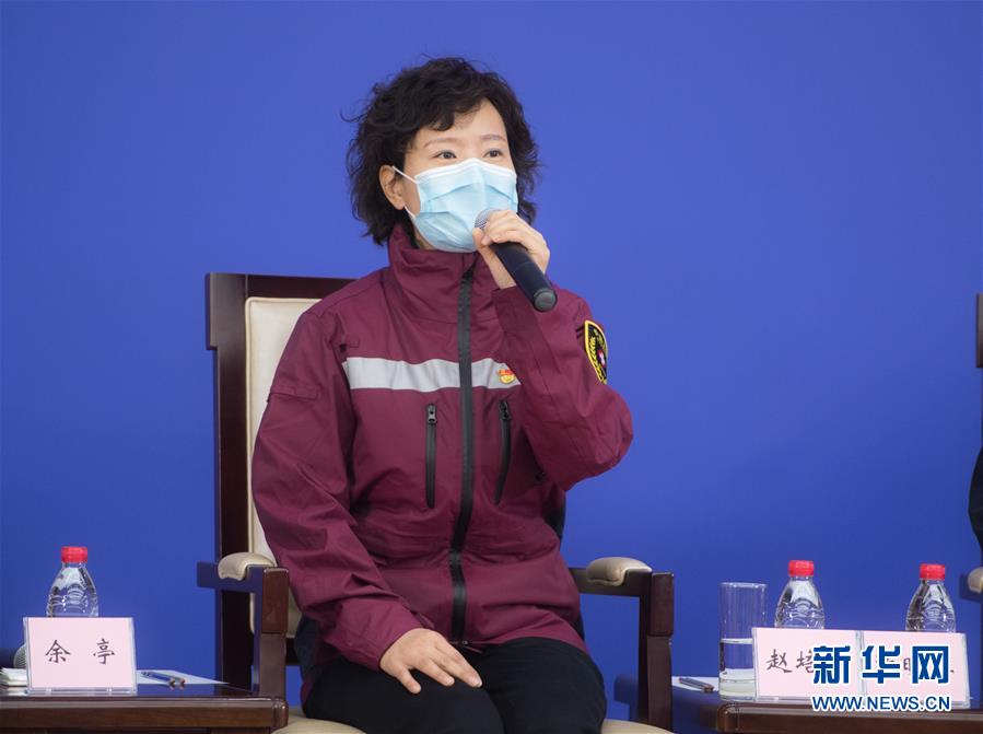 （聚焦疫情防控·圖文互動）（5）分秒必爭！一切為了治病救人——中國抗疫生命至上的生動實踐