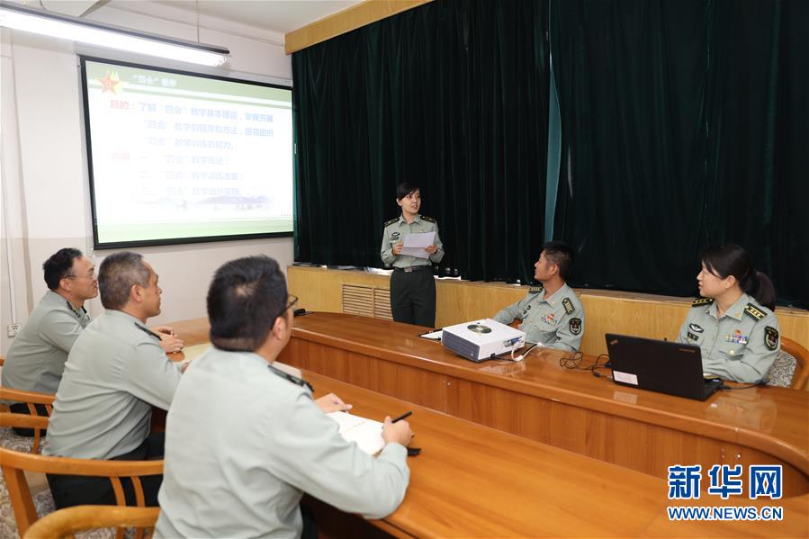 （圖文互動(dòng)）（1）日記里的忠誠&mdash;&mdash;從買買提&middot;納賽爾遺存的日記中探尋一個(gè)維吾爾族紅色家庭的初心