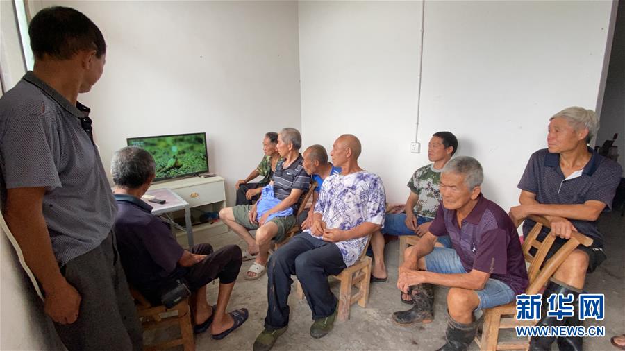 （防汛抗洪&middot;圖文互動(dòng)）（3）山洪襲來前，澧水河畔大轉(zhuǎn)移