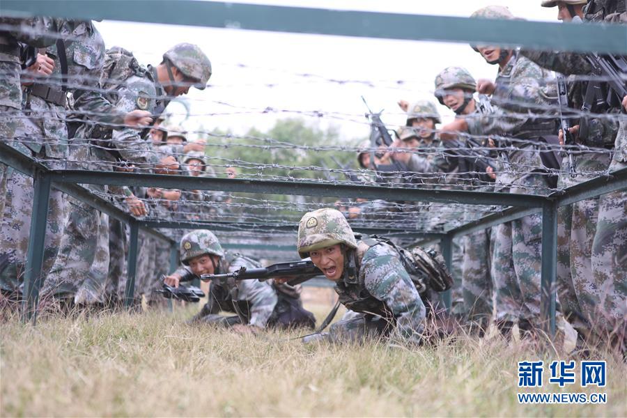 （在習近平強軍思想指引下·我們在戰(zhàn)位報告·圖文互動）（3）千里移防，鐵心跟黨走——南部戰(zhàn)區(qū)陸軍第75集團軍某紅軍旅政治建軍、練兵備戰(zhàn)記事