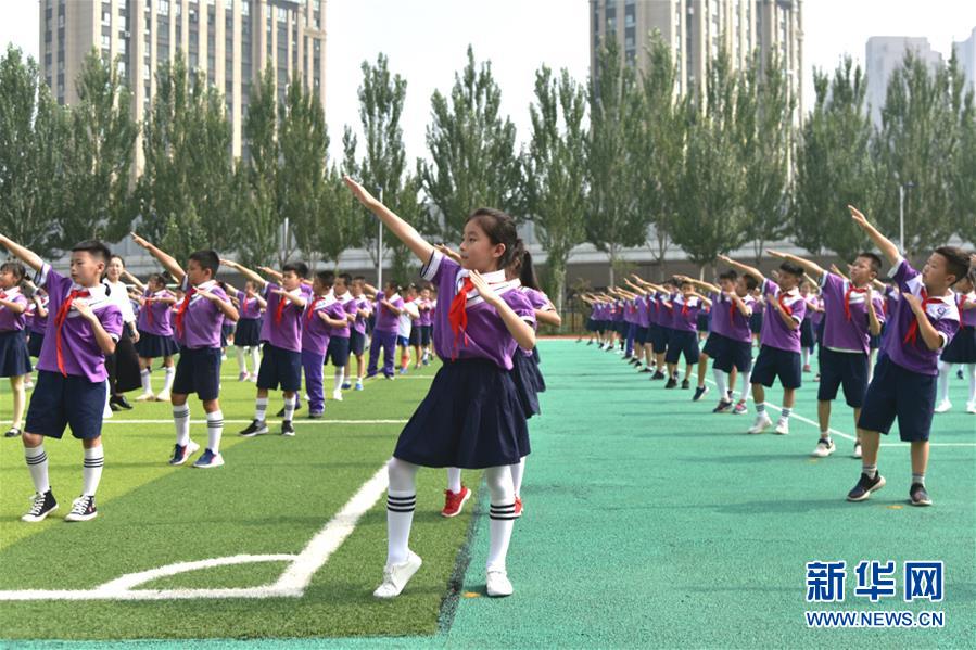 （體育·圖文互動）（1）（在習近平新時代中國特色社會主義思想指引下——新時代新作為新篇章·總書記關心的百姓身邊事）奔跑吧，少年！——體育讓孩子們插上強壯的翅膀（配本社同題文字稿）