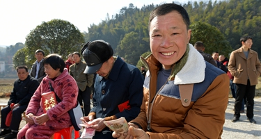 “脫貧后，我們分紅了！”
