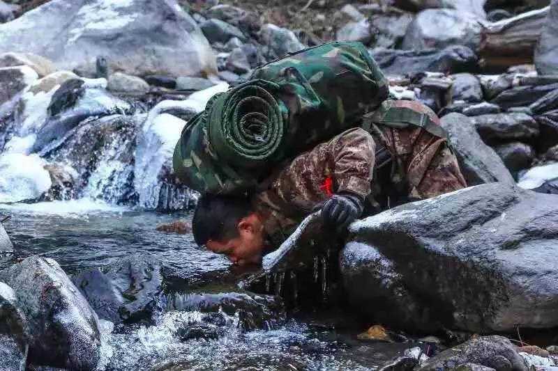 你是人間的大英雄！