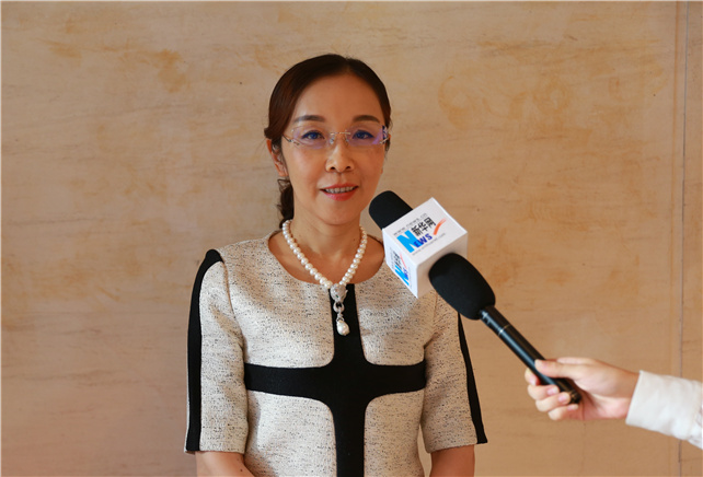 把增強(qiáng)黨的凝聚力、戰(zhàn)斗力與提高企業(yè)競爭力、創(chuàng)造力有機(jī)融合。