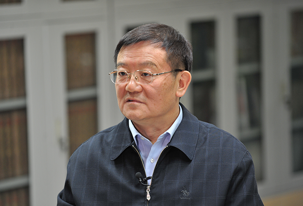 座談會(huì)召開既有“里程碑”的歷史意義，也有“指南針”的現(xiàn)實(shí)意義