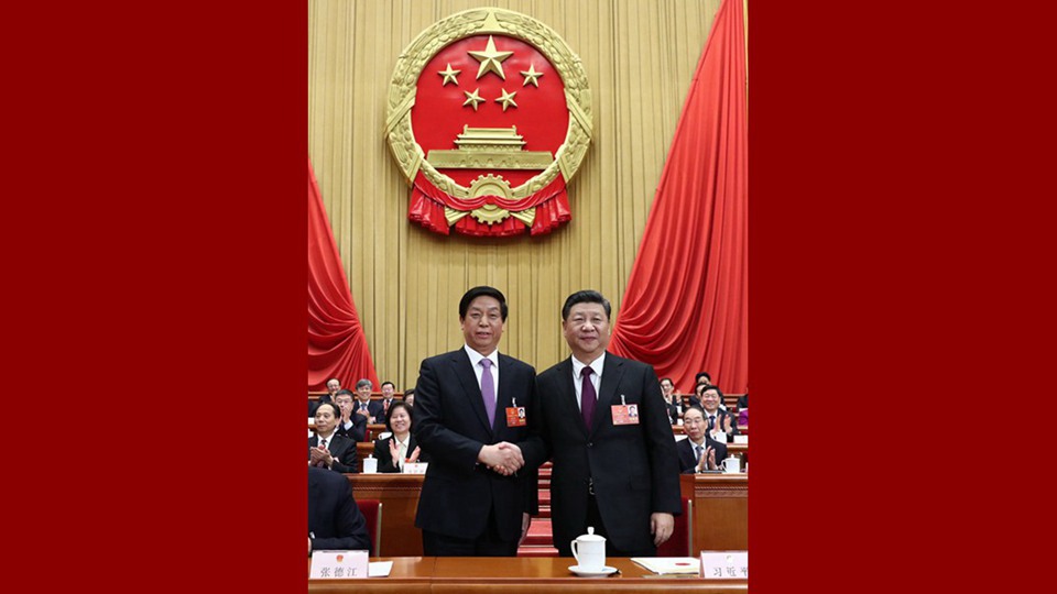 習(xí)近平當(dāng)選國家主席、中央軍委主席