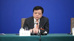 全國(guó)政協(xié)常委、全國(guó)工商聯(lián)副主席、正泰集團(tuán)董事長(zhǎng) 南存輝