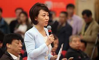 中央電視臺、中國國際電視臺記者提問