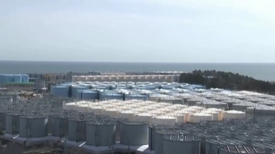 日本政府決定排福島核廢水入海：日本副首相語出驚人——核廢水能喝！