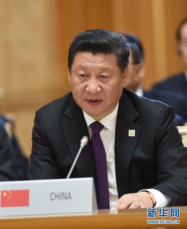 7月9日，金磚國(guó)家領(lǐng)導(dǎo)人第七次會(huì)晤在俄羅斯烏法舉行。中國(guó)國(guó)家主席習(xí)近平、俄羅斯總統(tǒng)普京、巴西總統(tǒng)羅塞夫、印度總理莫迪、南非總統(tǒng)祖馬出席。這是習(xí)近平發(fā)表題為《共建伙伴關(guān)系　共創(chuàng)美好未來(lái)》的主旨講話。新華社記者 饒愛(ài)民 攝 